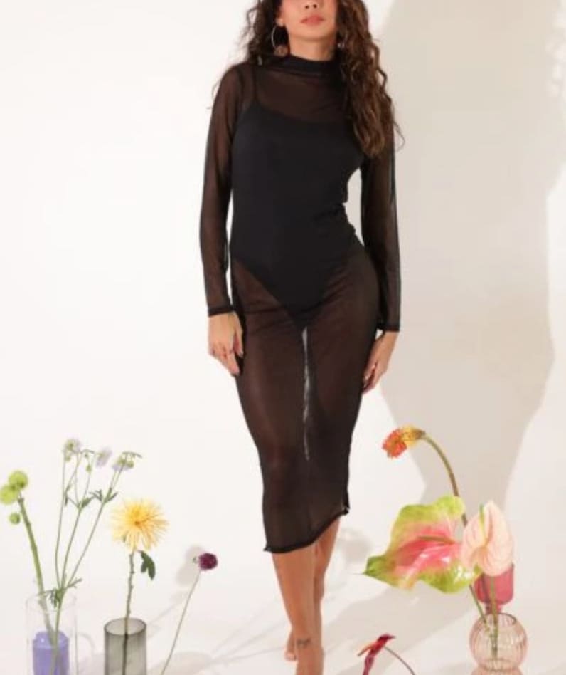 modelo de vestido tule basickini preto
